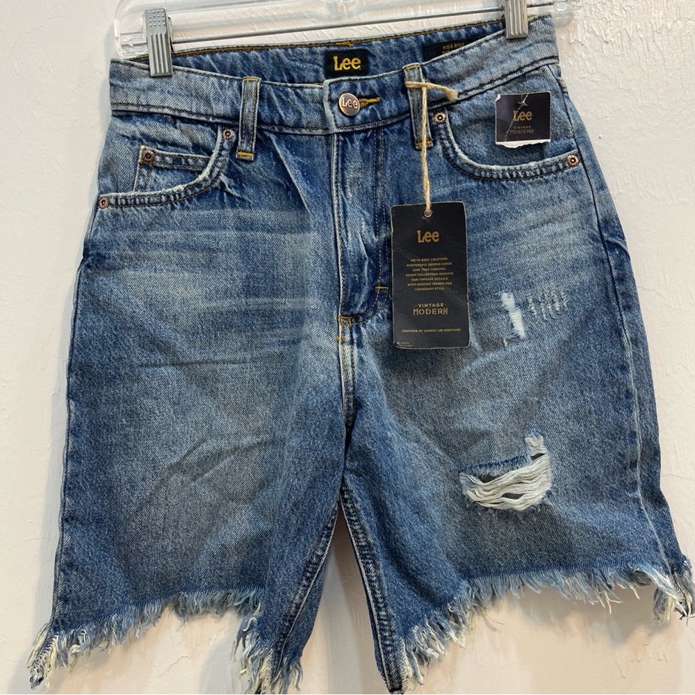 NEW Lee Vintage‎ Modern High Rise Dad Shorts Denim Jean Size 25